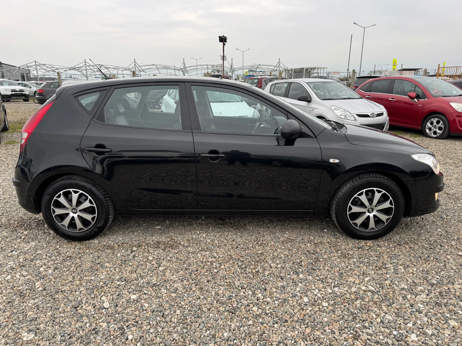 Hyundai I30 1.6 16v 122hp БЕНЗИН/КОЖА - изображение 8