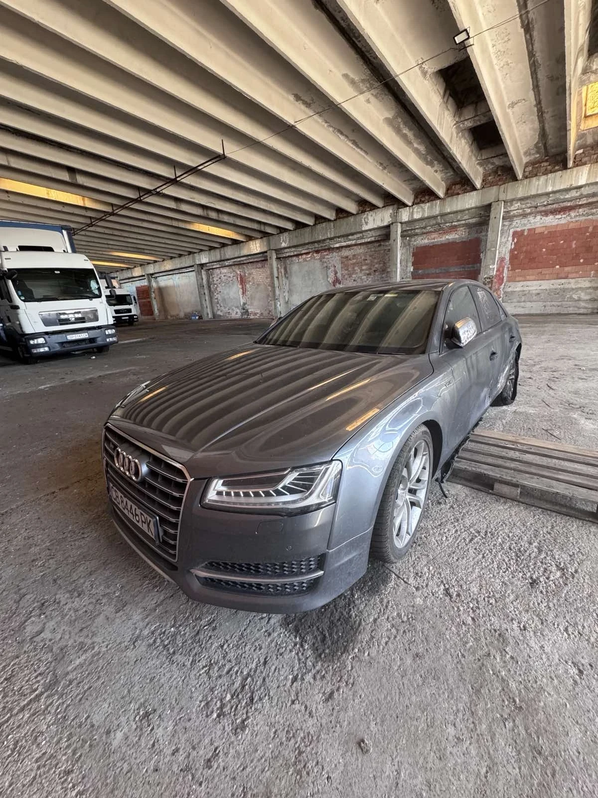 Audi S8 4.0tfsi - изображение 2