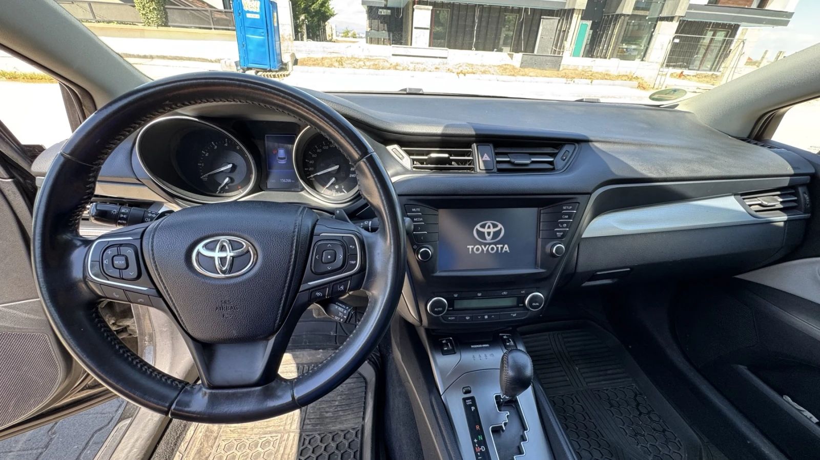 Toyota Avensis  - изображение 9