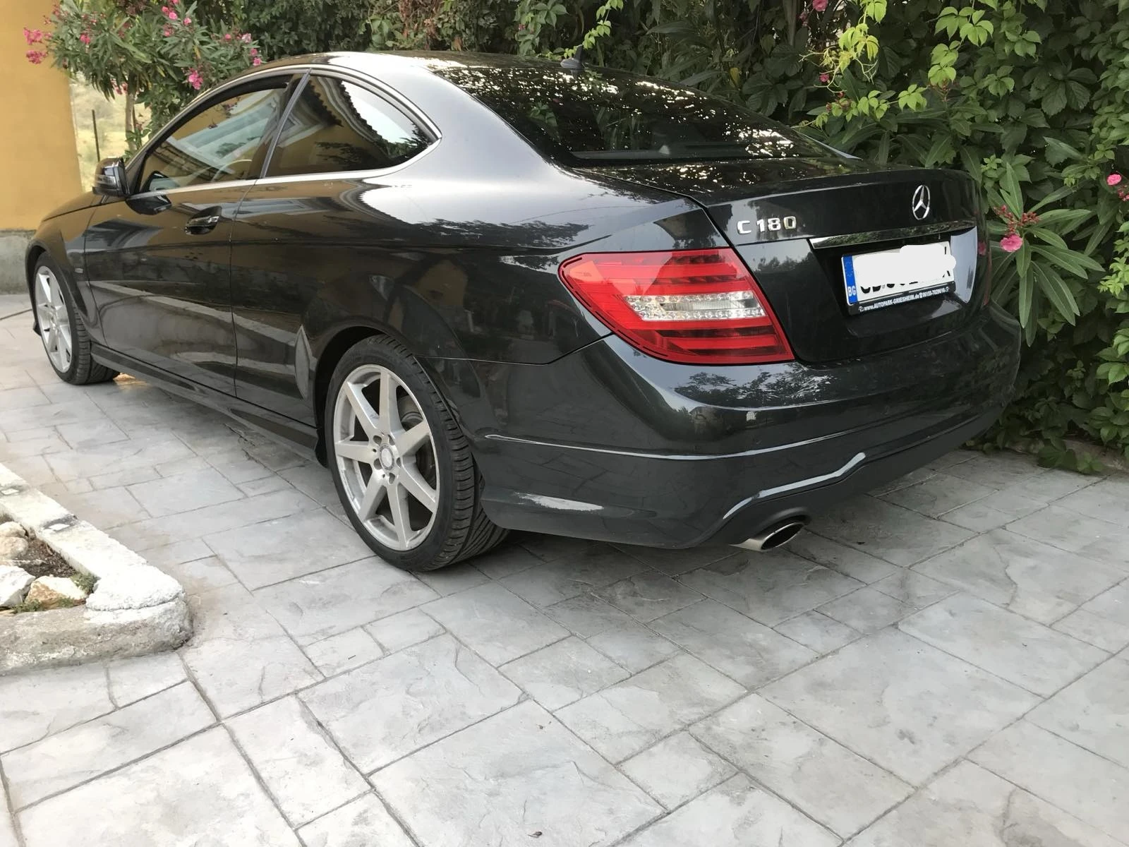 Mercedes-Benz C 180  - изображение 3