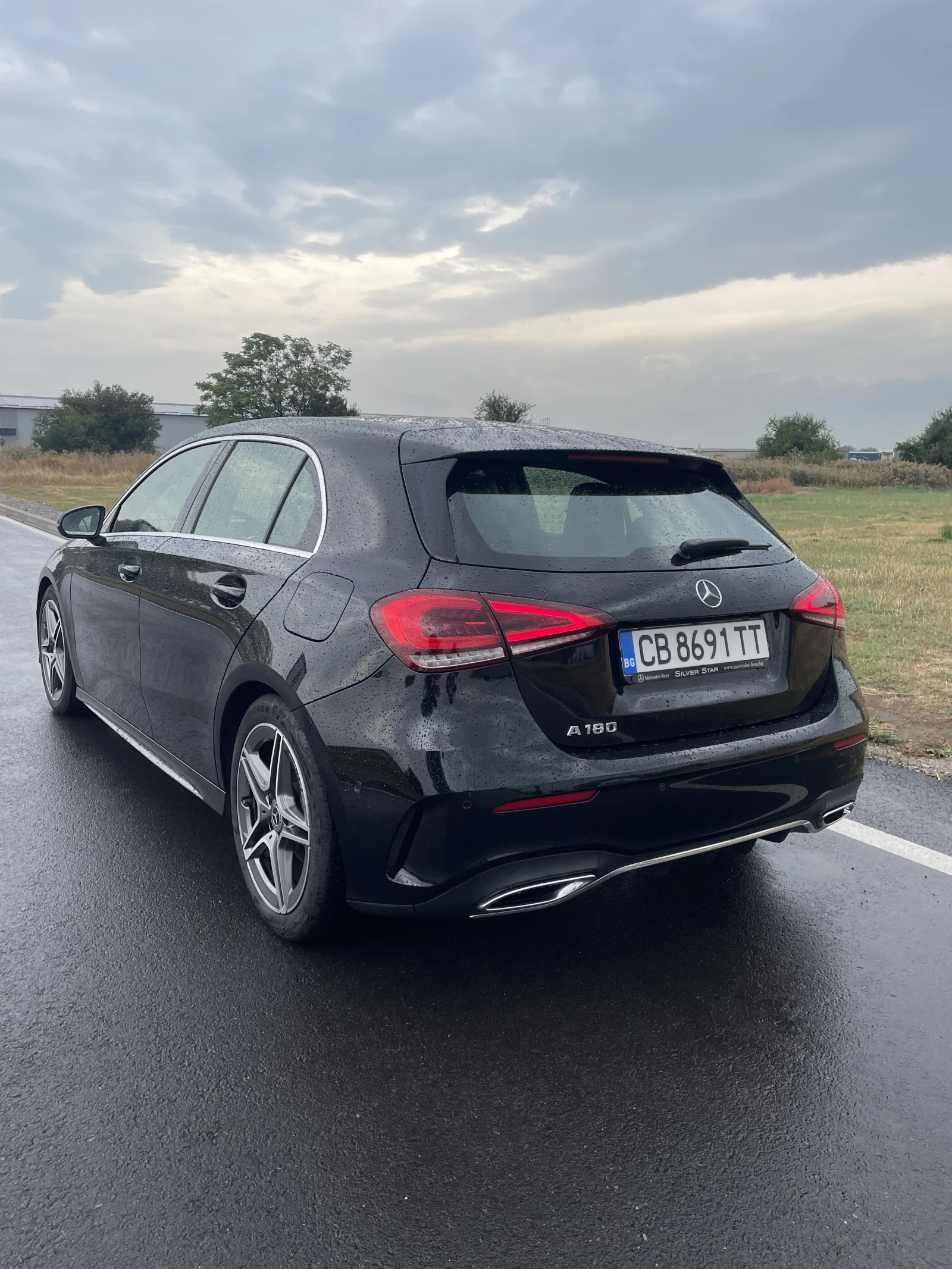 Mercedes-Benz A 180 AMG Line ГАРАНЦИОНЕН - изображение 3