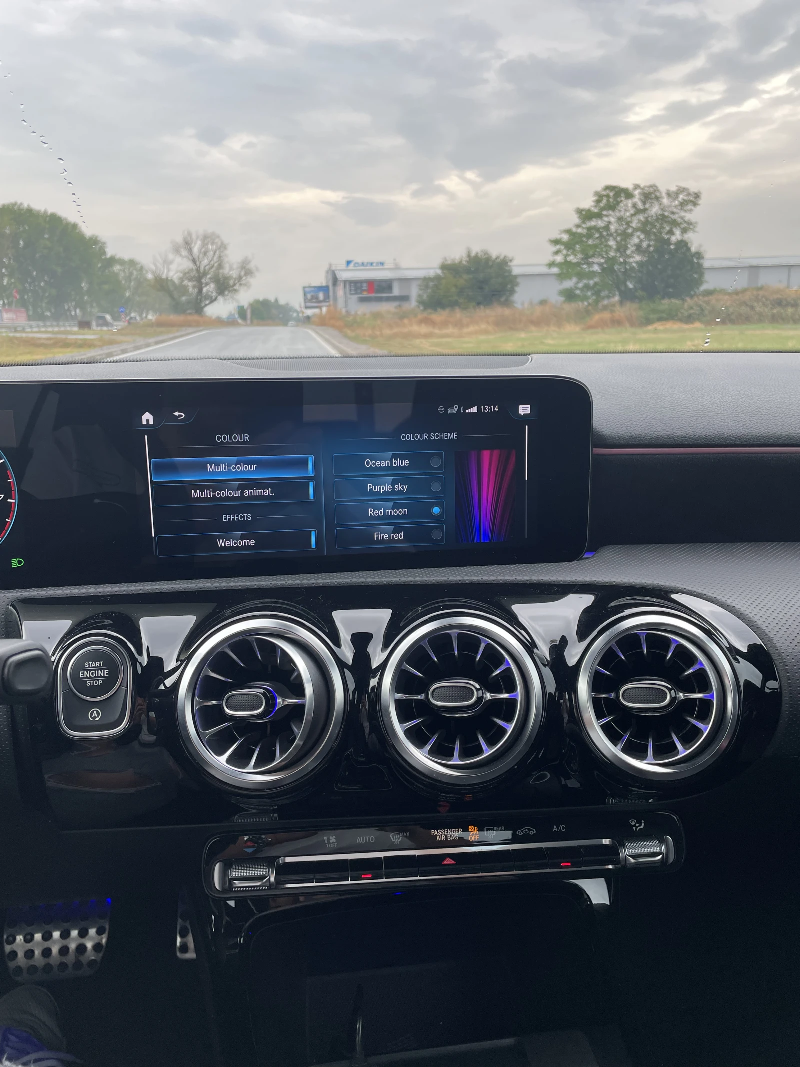 Mercedes-Benz A 180 AMG Line ГАРАНЦИОНЕН - изображение 10