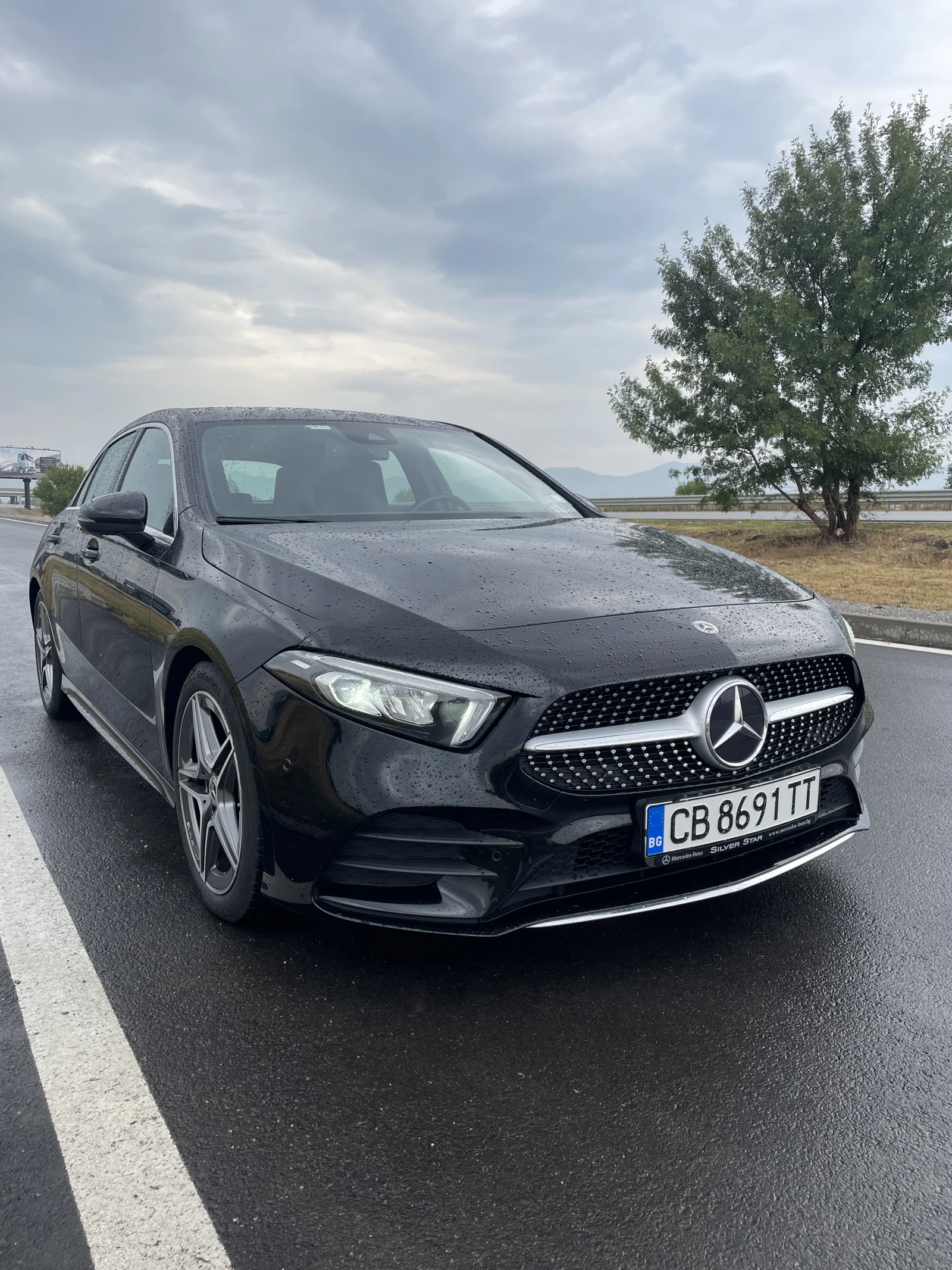 Mercedes-Benz A 180 AMG Line ГАРАНЦИОНЕН - изображение 6