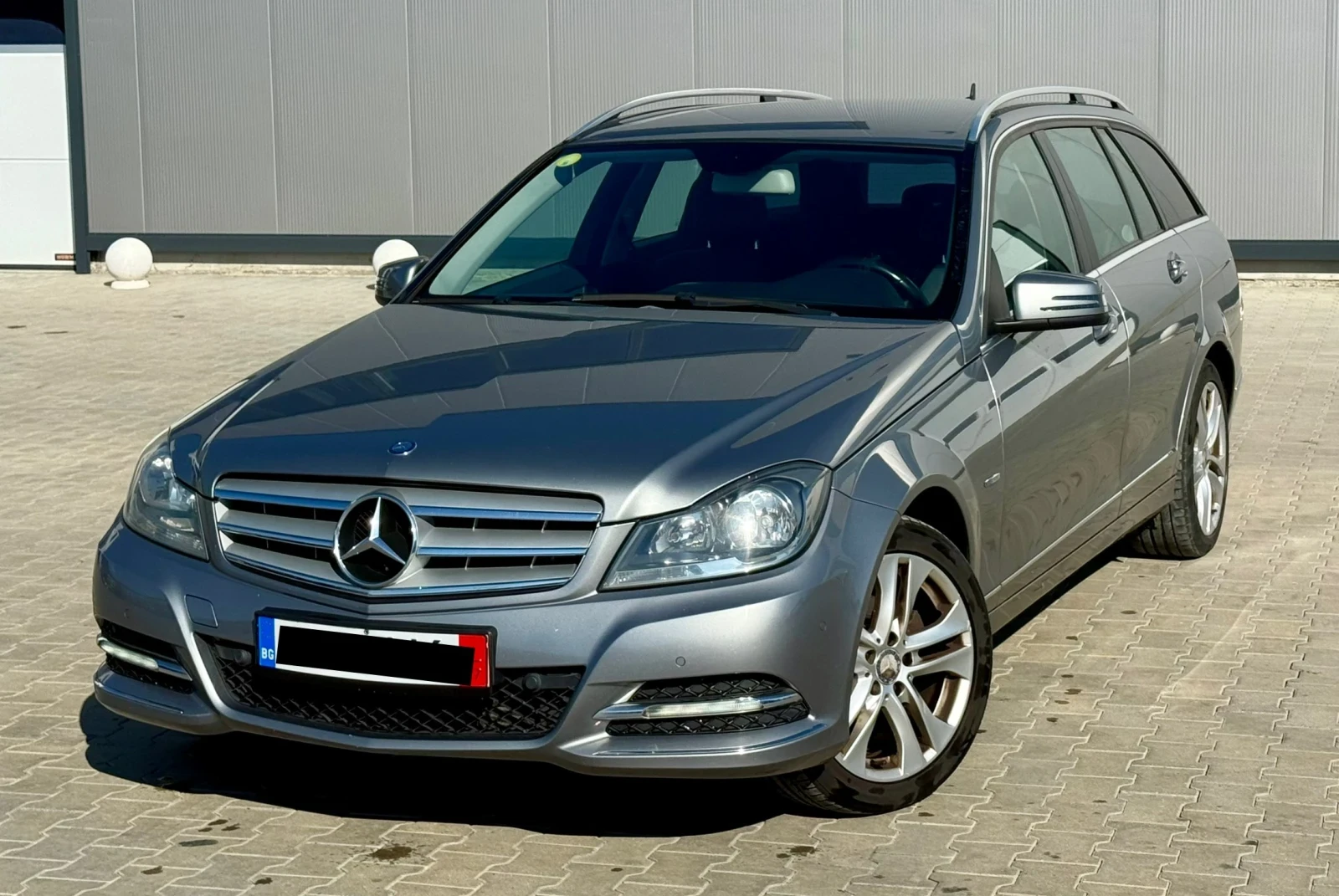 Mercedes-Benz C 220 AVANTGARDE* Кожа* Нави* Парктроник | Mobile.bg — изображение 8