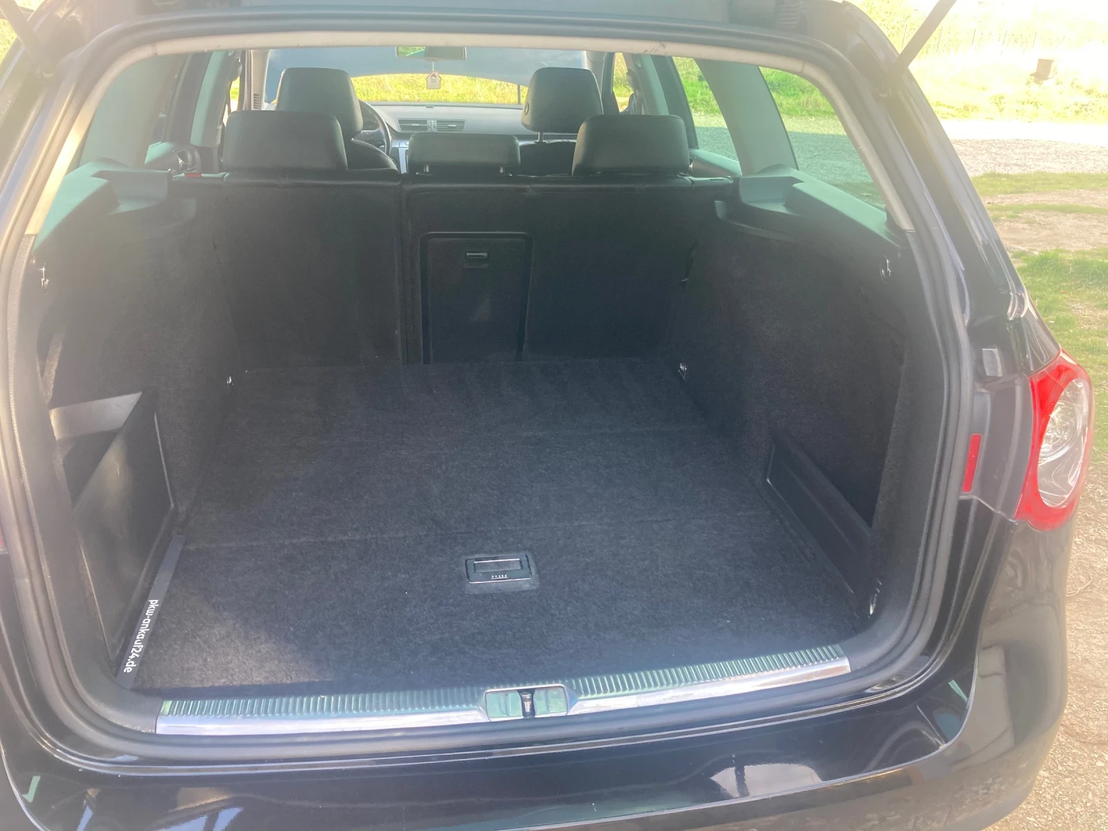 VW Passat   | Mobile.bg   13