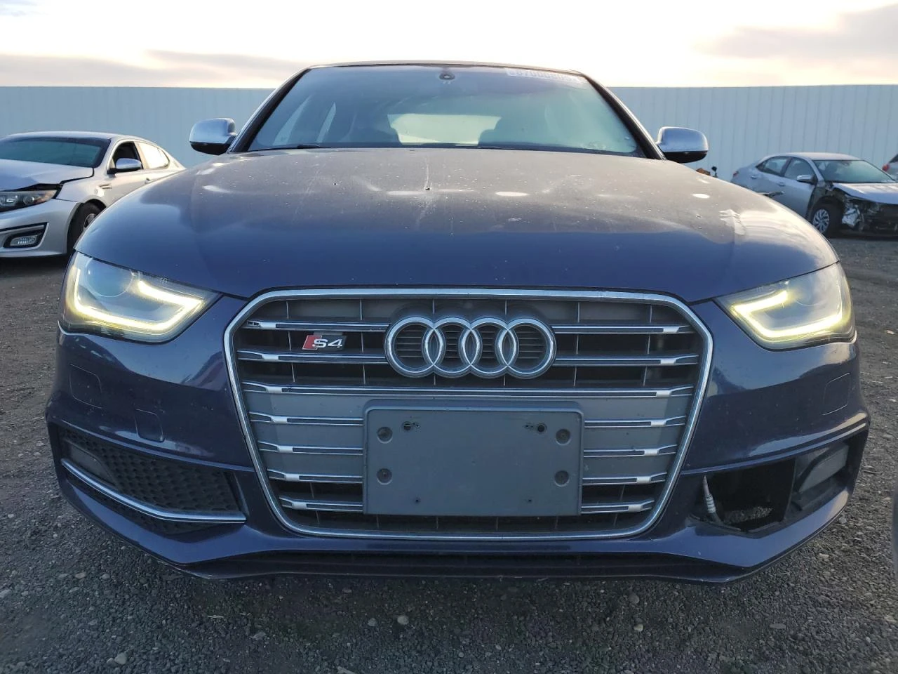 Audi S4 PREMIUM + / ПЪЛНА СЕРВИЗНА/2МА СОБСТВЕНИКА - изображение 5