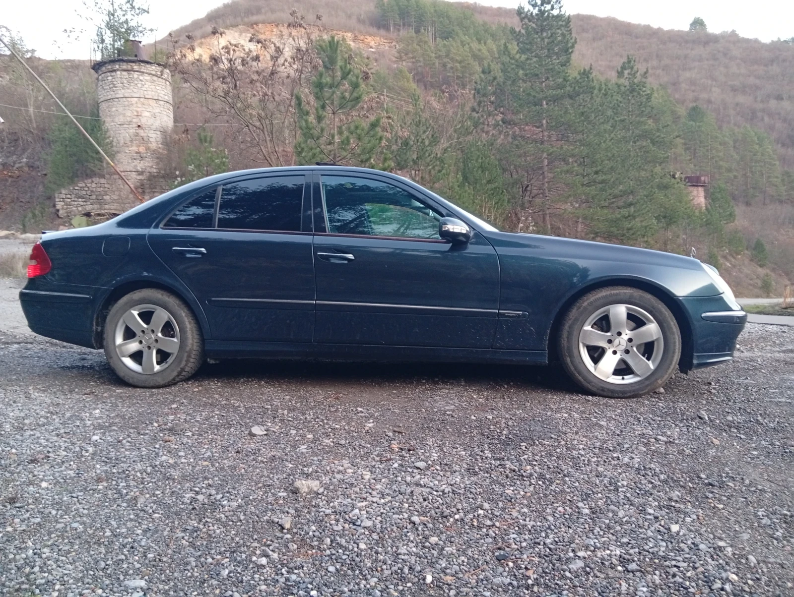 Mercedes-Benz E 320  - изображение 3