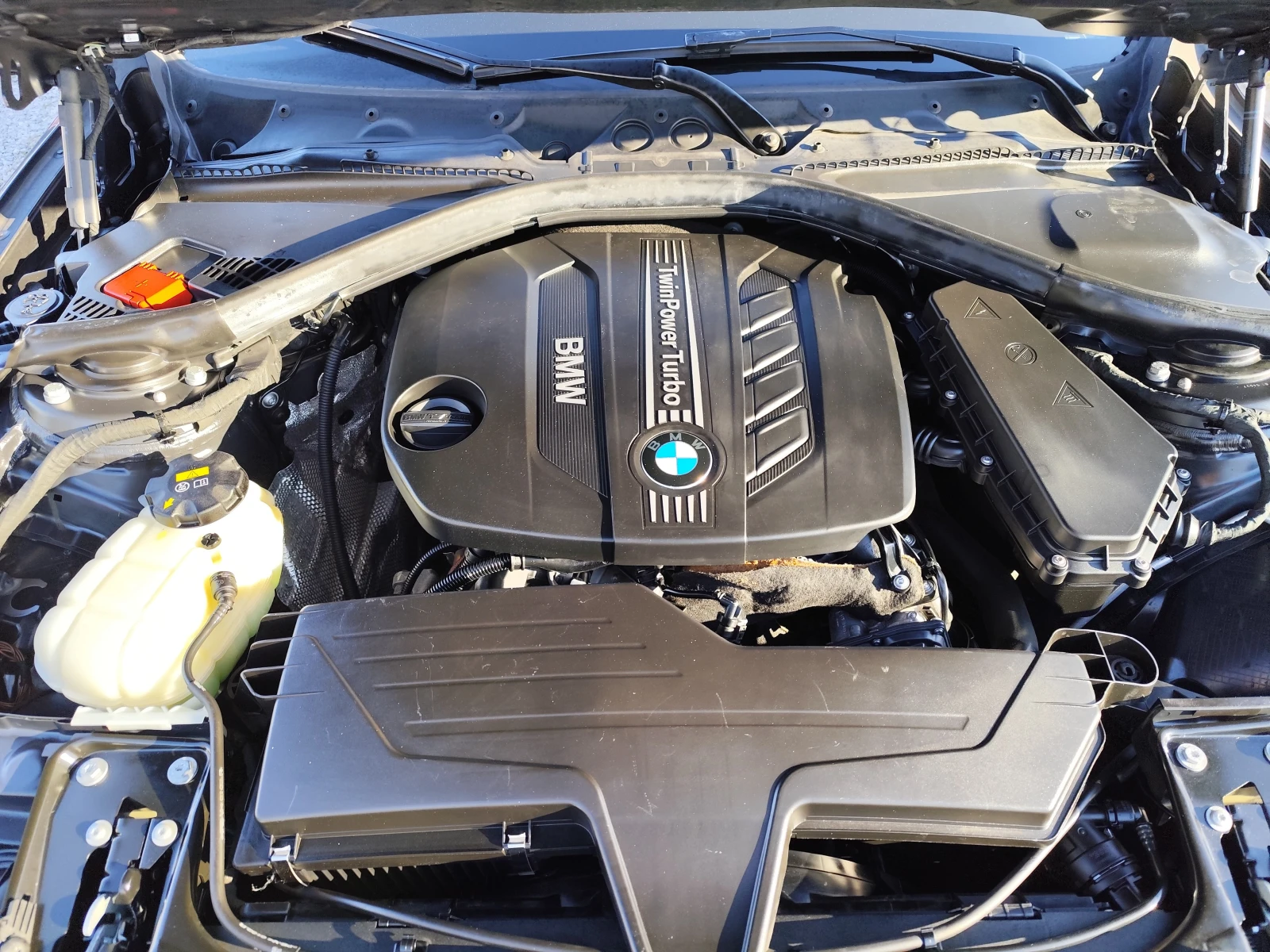 BMW 320 xD* xDRIVE* 2.0D* EURO5B* ���������* 100%KILOMETRI | Mobile.bg � ����������� 13