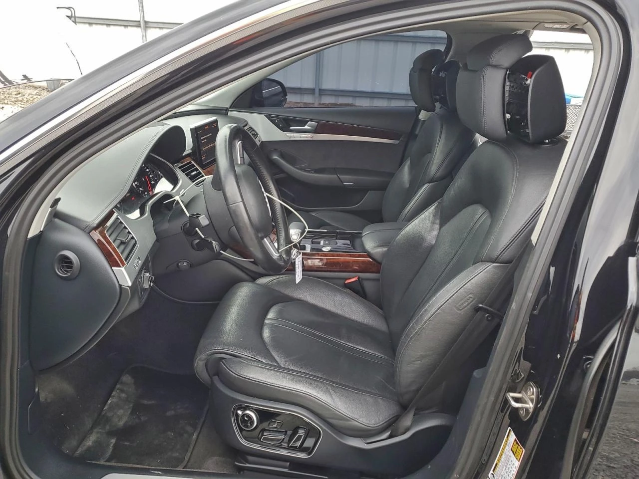 Audi A8 QUATTRO* BACK-UP CAMERA* COOLED/HEATED SEATS* BOSE - изображение 8