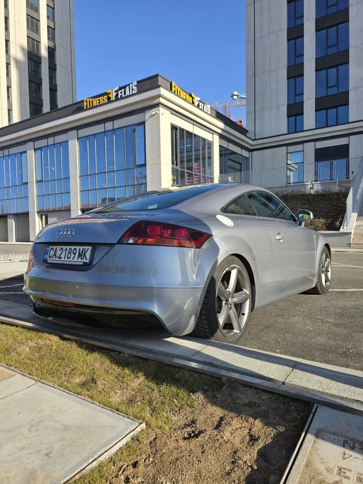 Audi Tt 2.0 TFSI, снимка 4 - Автомобили и джипове - 53803660