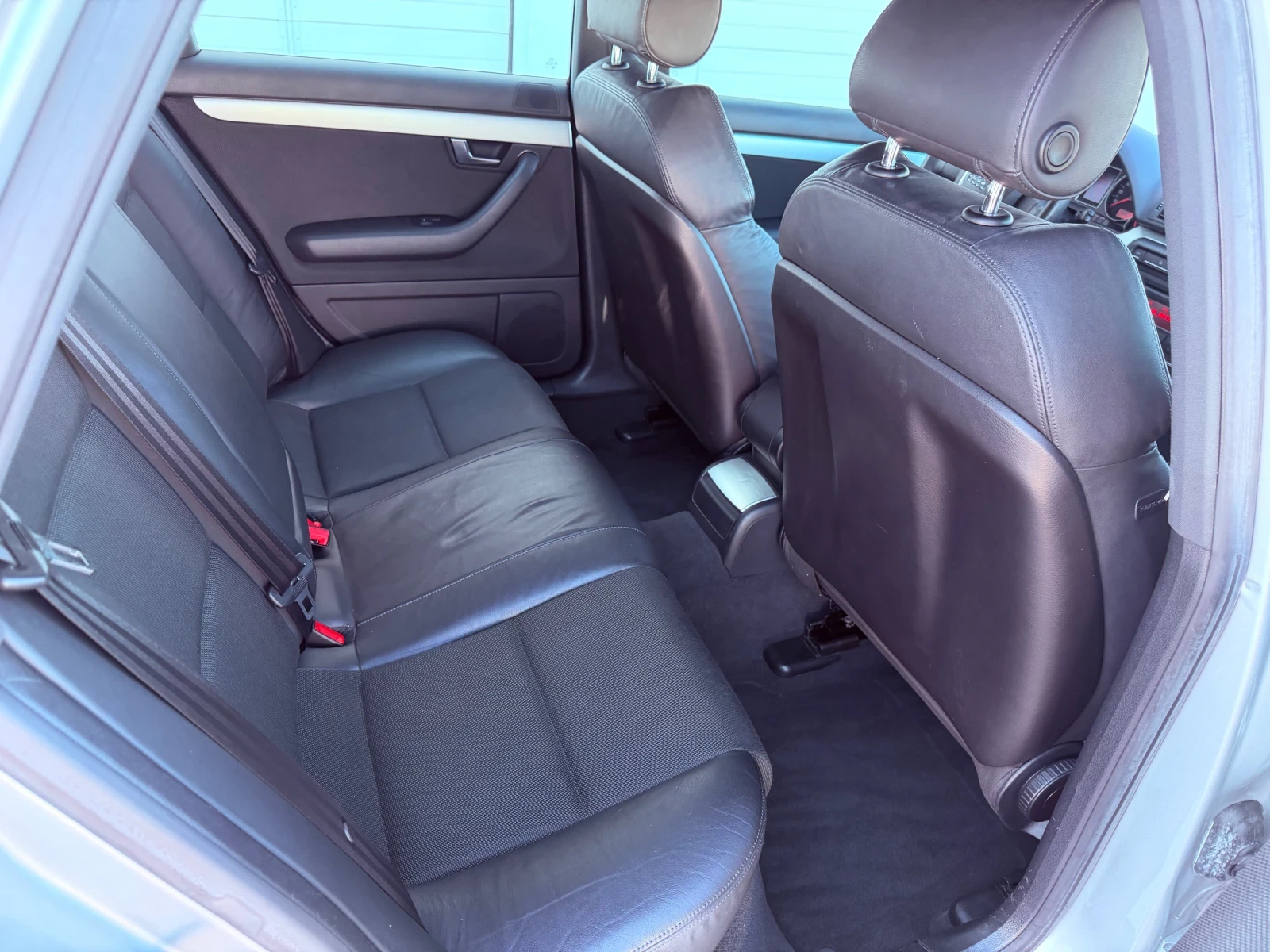 Audi A4 2.0tdi 170k.c* S-line* 4x4* UNIKAT* , снимка 16 - Автомобили и джипове - 53820974