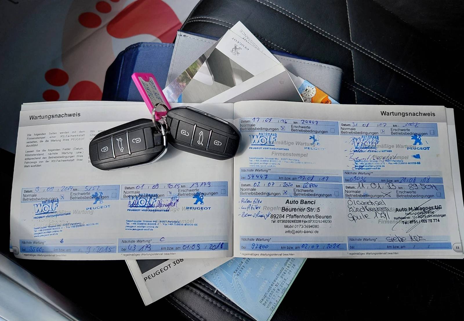 Peugeot 308 1.6 Allure, Масаж, Камера, FullLed  96500km, снимка 10 - Автомобили и джипове - 54121507