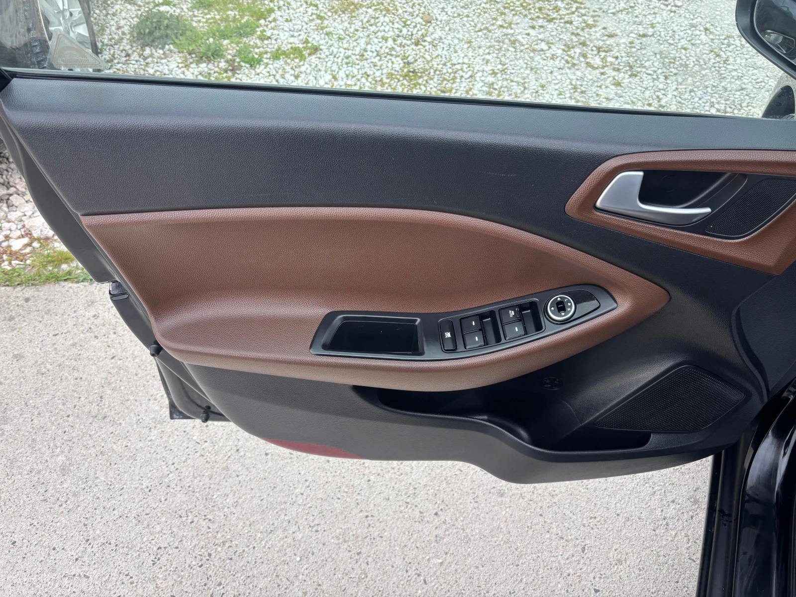 Hyundai I20 1.4CRDI, снимка 9 - Автомобили и джипове - 54243180