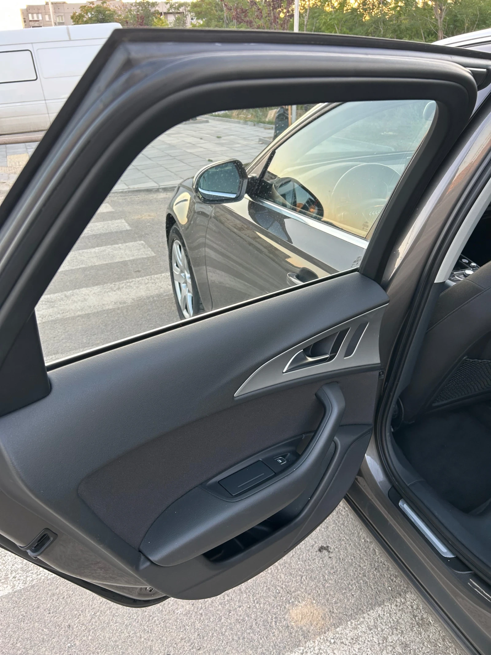 Audi A6, снимка 6 - Автомобили и джипове - 54284315