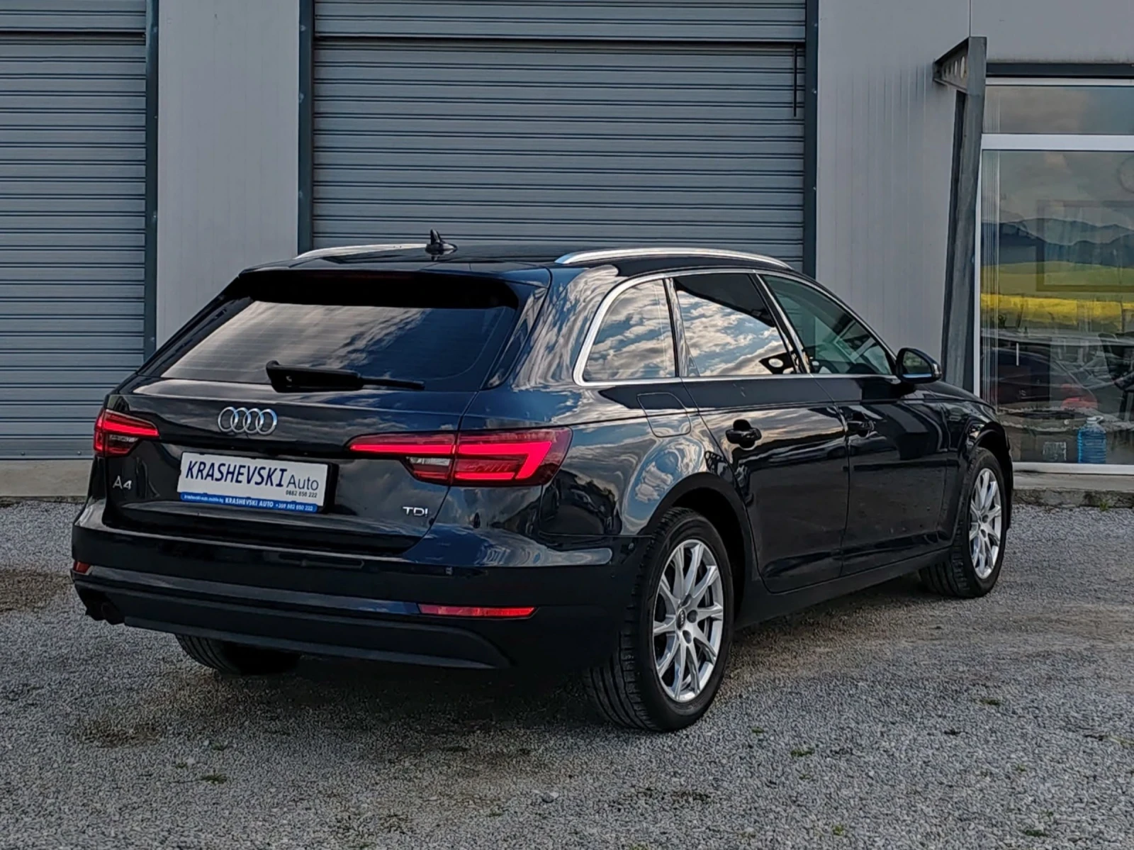 Audi A4 2.0TDI 190kc Virtual S-tronic Full Led, снимка 6 - Автомобили и джипове - 54298017