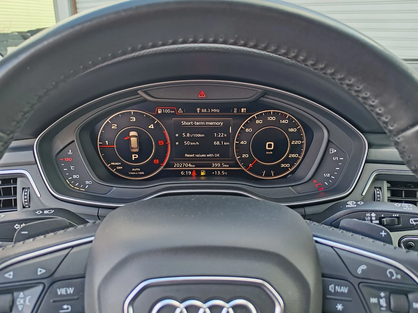 Audi A4 2.0TDI 190kc Virtual S-tronic Full Led, снимка 13 - Автомобили и джипове - 54298017