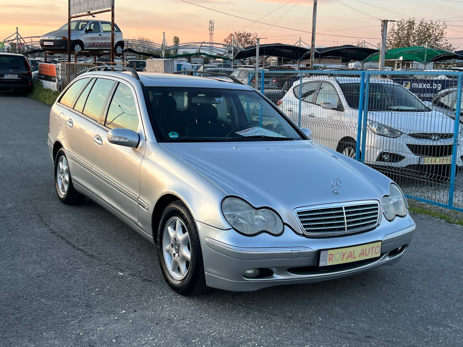 Mercedes-Benz C 220 ЛИЗИНГ-АВТОМАТ-КЛИМА, снимка 3 - Автомобили и джипове - 54305914