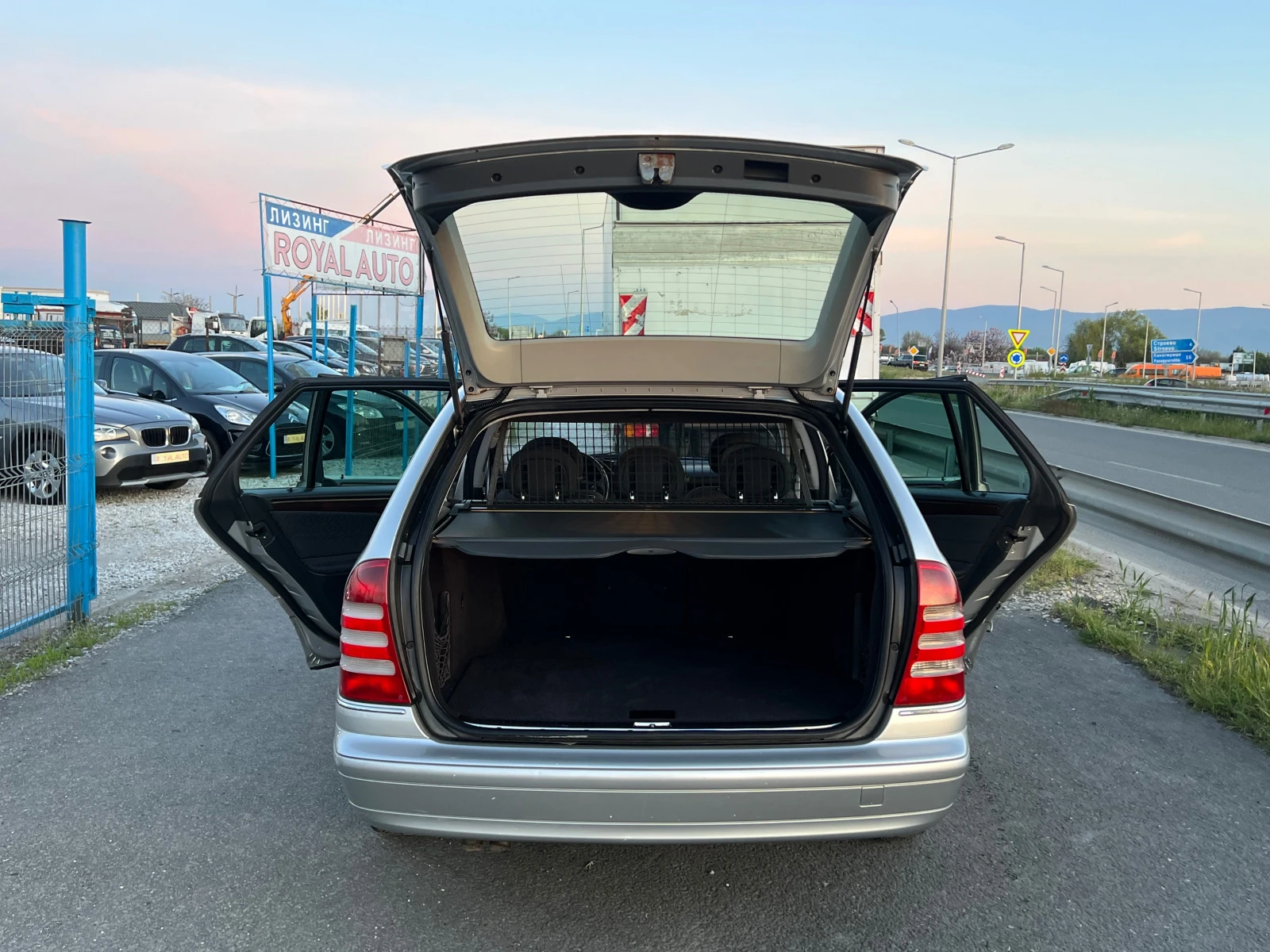 Mercedes-Benz C 220 ЛИЗИНГ-АВТОМАТ-КЛИМА, снимка 9 - Автомобили и джипове - 54305914