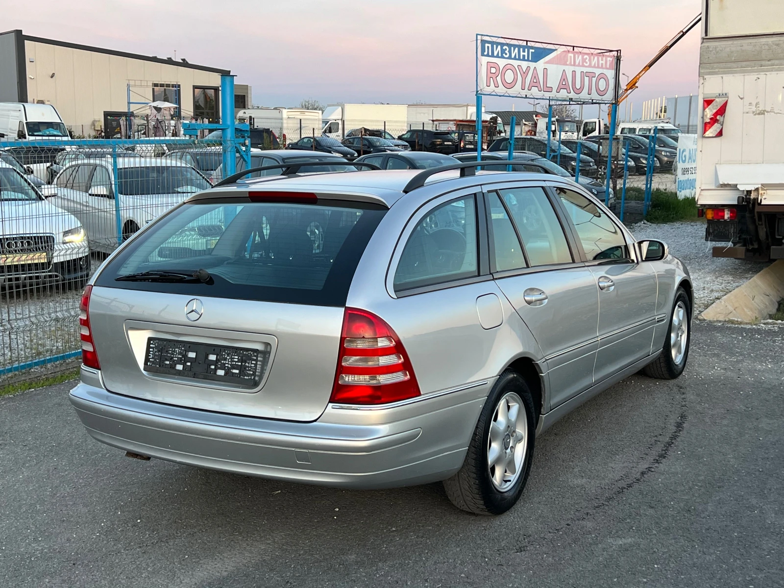 Mercedes-Benz C 220 ЛИЗИНГ-АВТОМАТ-КЛИМА, снимка 4 - Автомобили и джипове - 54305914