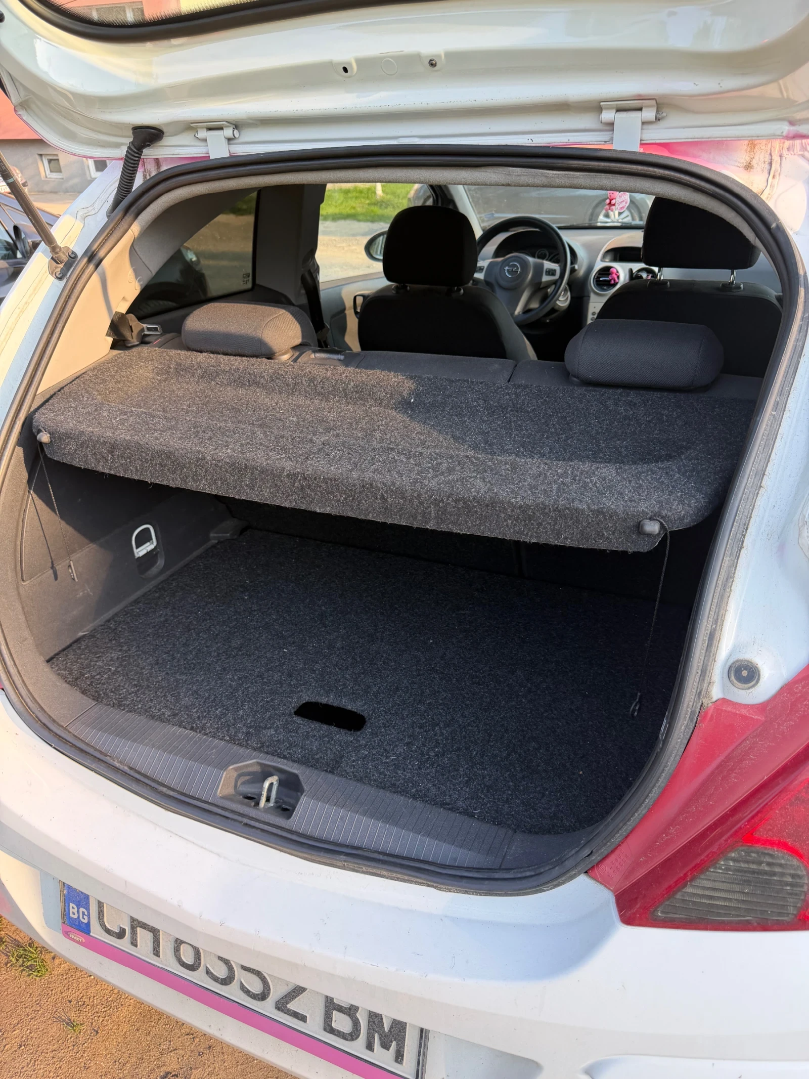 Opel Corsa 1.2, снимка 8 - Автомобили и джипове - 54476280