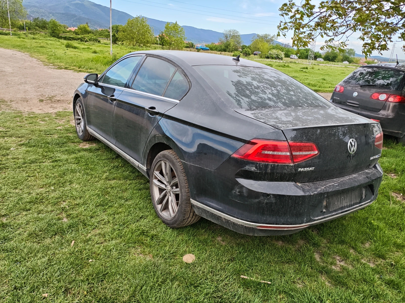 VW Passat 2.0tdi, снимка 5 - Автомобили и джипове - 54543101