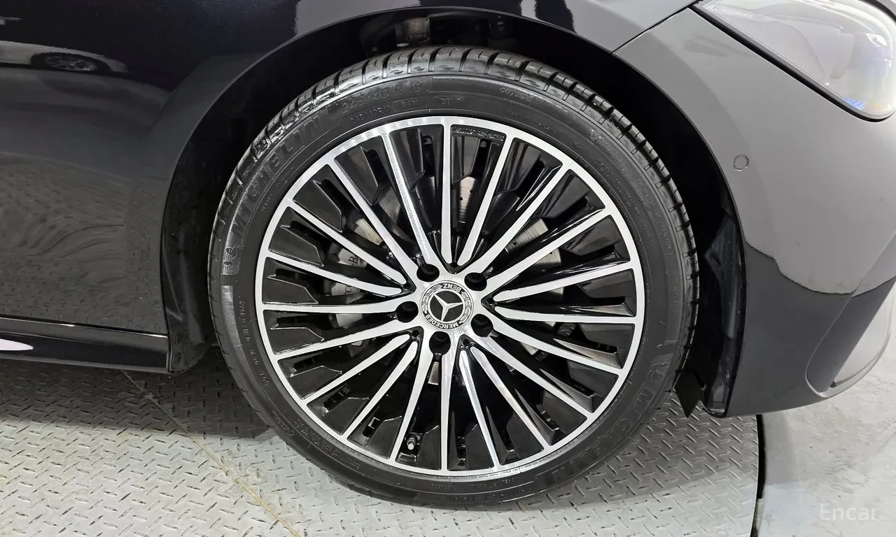 Mercedes-Benz CLE 200 COUPE, снимка 5 - Автомобили и джипове - 54735660