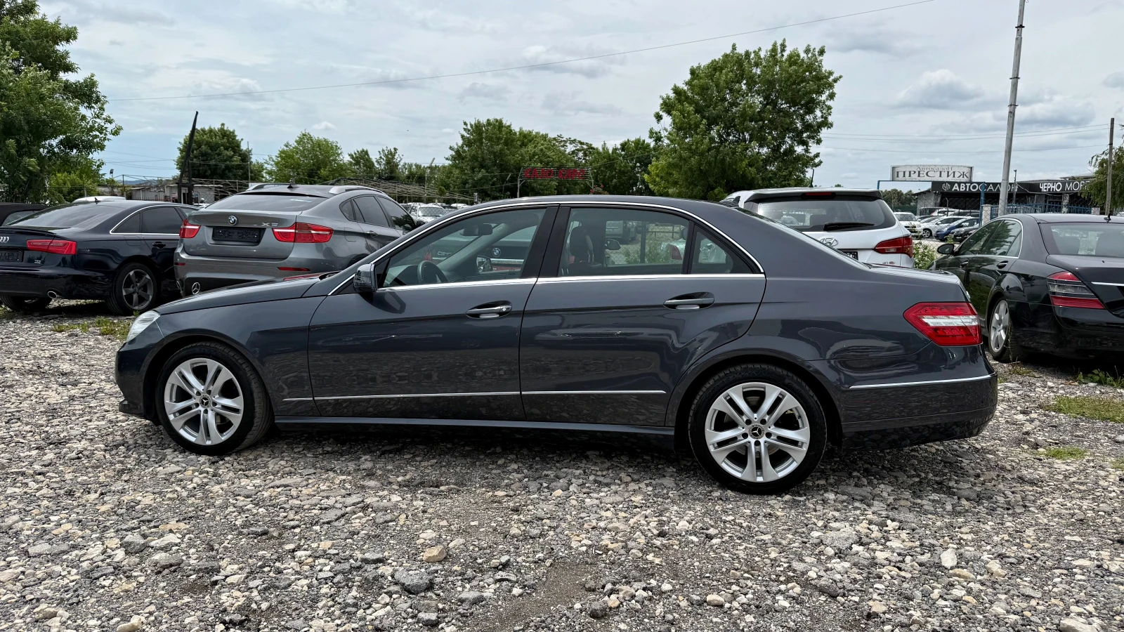 Mercedes-Benz E 220 AVANTGARDE, снимка 5 - Автомобили и джипове - 54917990