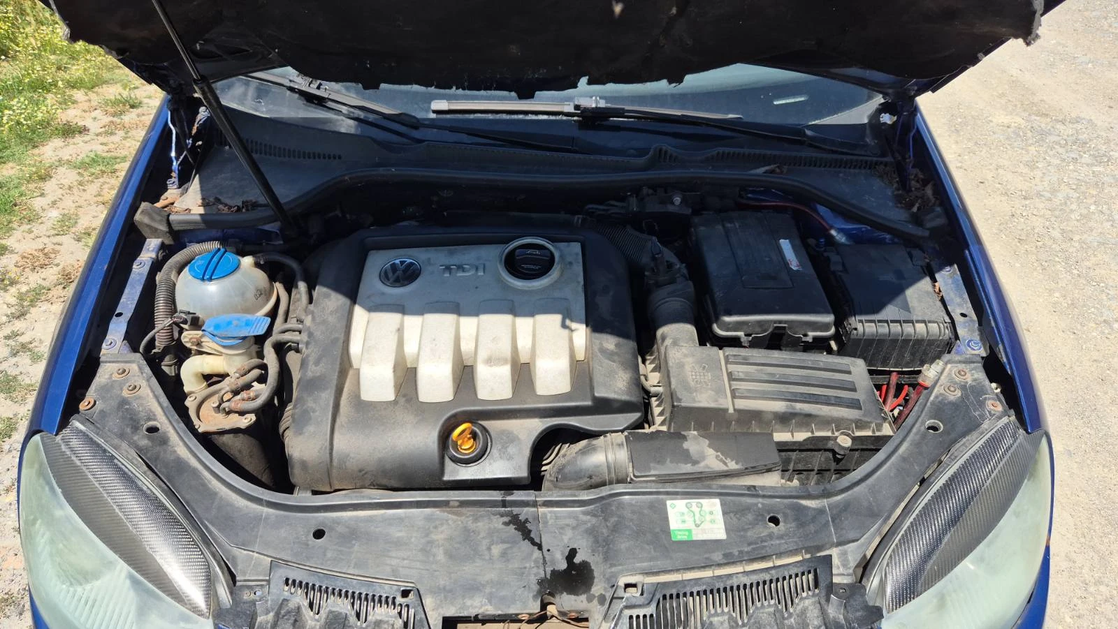 VW Golf 1.9 105 BKC 5ск, снимка 11 - Автомобили и джипове - 54922799