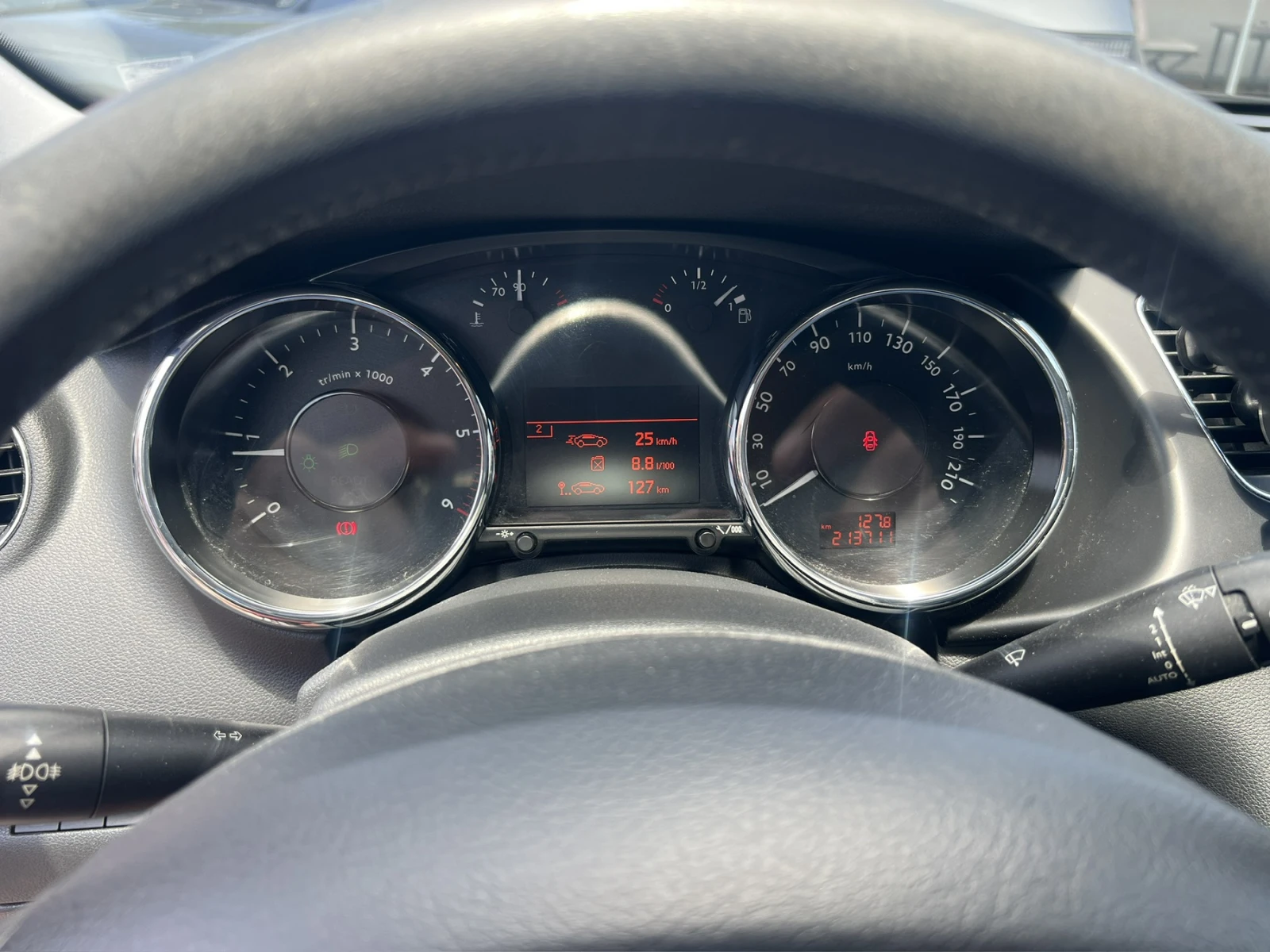 Peugeot 3008 ALLURE, снимка 13 - Автомобили и джипове - 55440452