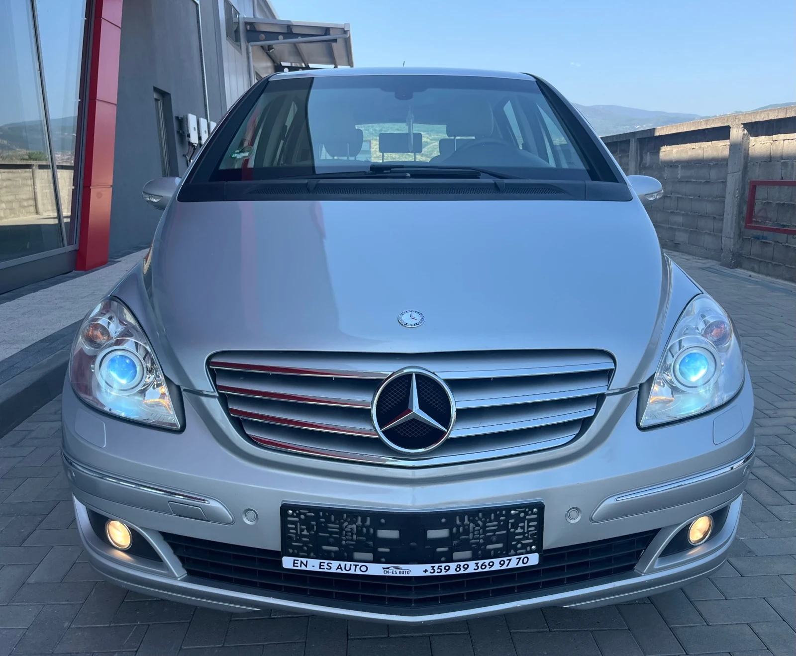 Mercedes-Benz B 170 Ксенон/парктротик/кламатр., снимка 2 - Автомобили и джипове - 55654127