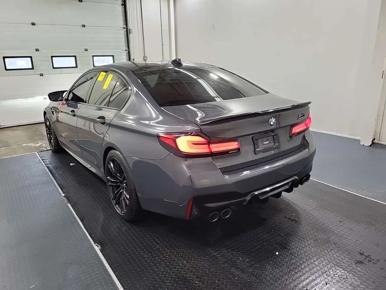 BMW M5 / COMPETITION / ОПЦИЯ ЗА ФИНАНСИРАНЕ, снимка 5 - Автомобили и джипове - 56358450
