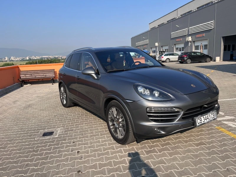 Porsche Cayenne 4.2 , снимка 2 - Автомобили и джипове - 47166618