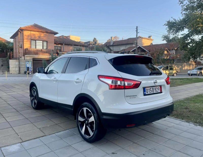 Nissan Qashqai Facelift* LED* 1.6* EURO 5B* KeyLess* , снимка 5 - Автомобили и джипове - 47731702