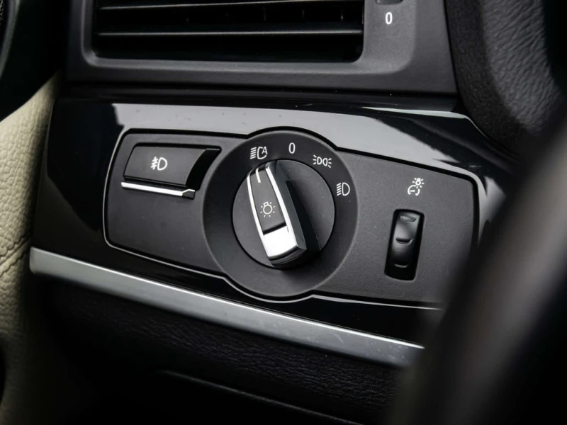 BMW X3 * CARFAX * ЦЕНА ДО БГ, снимка 16 - Автомобили и джипове - 53077835