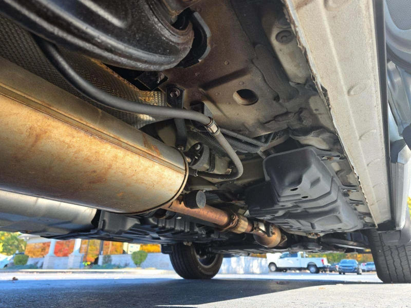 Toyota Highlander LE, снимка 15 - Автомобили и джипове - 53101228