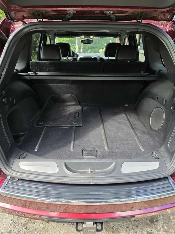 Jeep Grand cherokee * 4WD 4dr Overland * CARFAX * БЕЗ ПЪРВОНАЧАЛНА ВНО - изображение 8