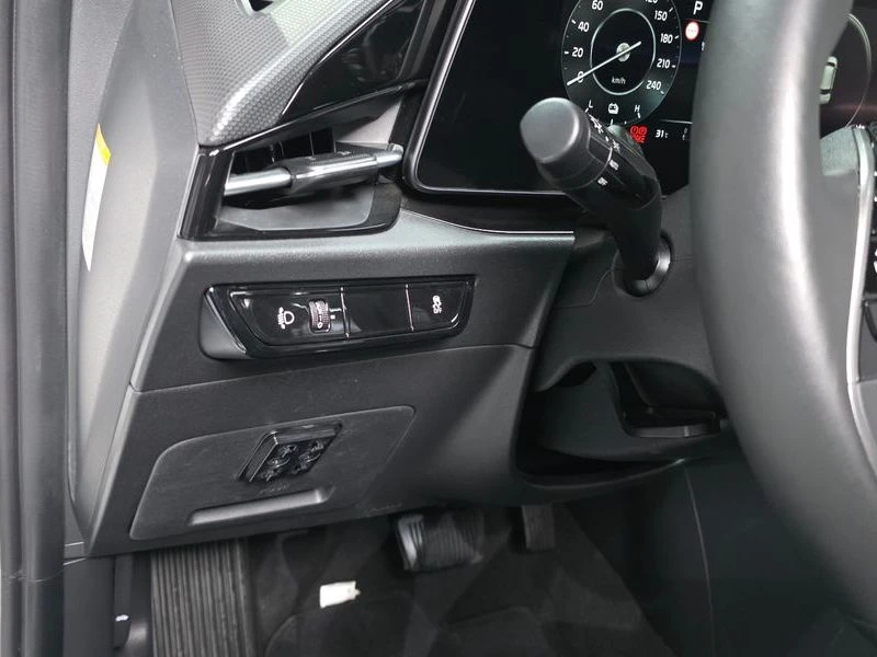 Kia Niro Air| 241к.с., снимка 14 - Автомобили и джипове - 56356123