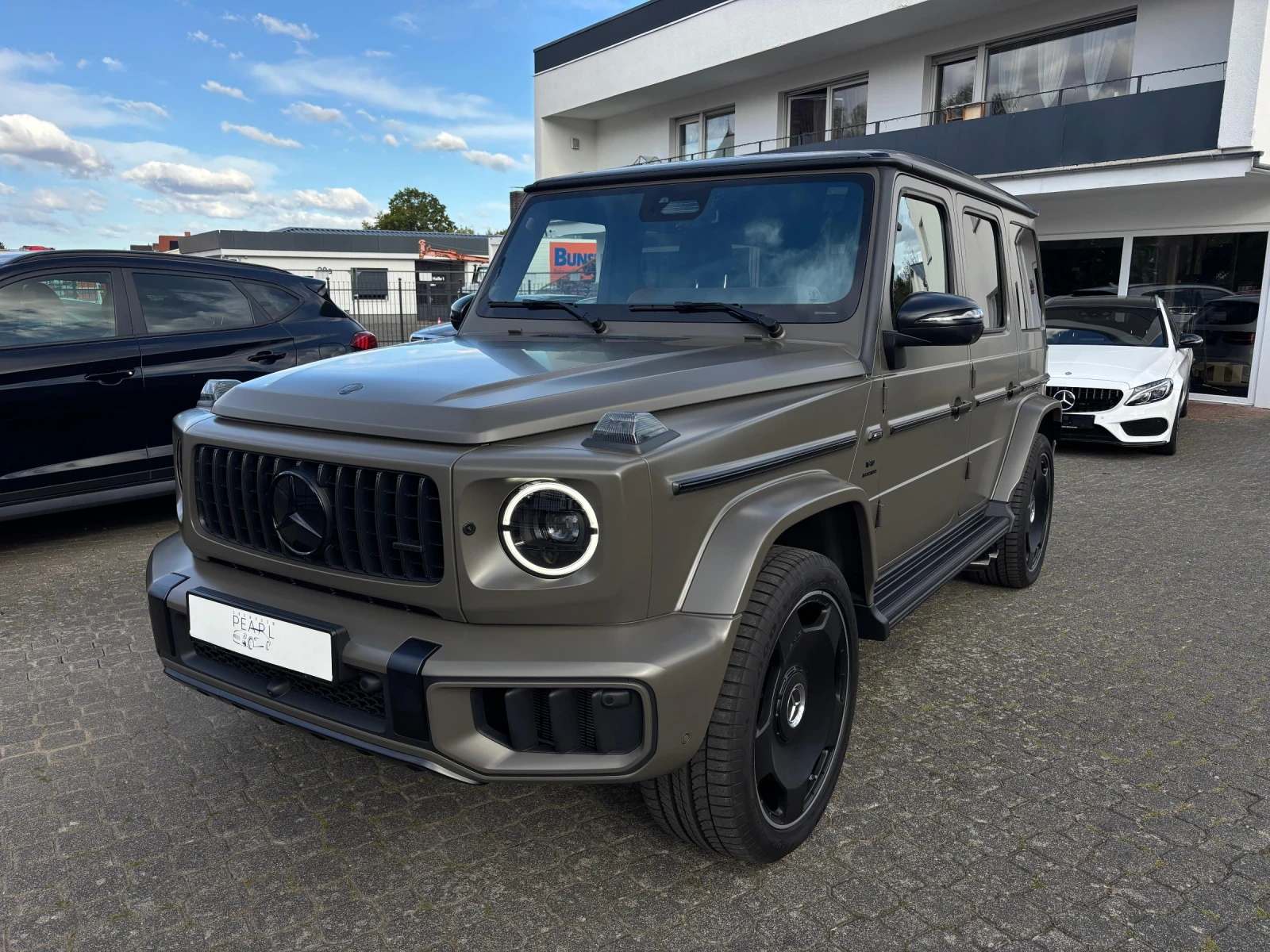 Mercedes-Benz G 63 AMG AMG Dark Olive Magno A22 Superior Нов Наличен, снимка 1