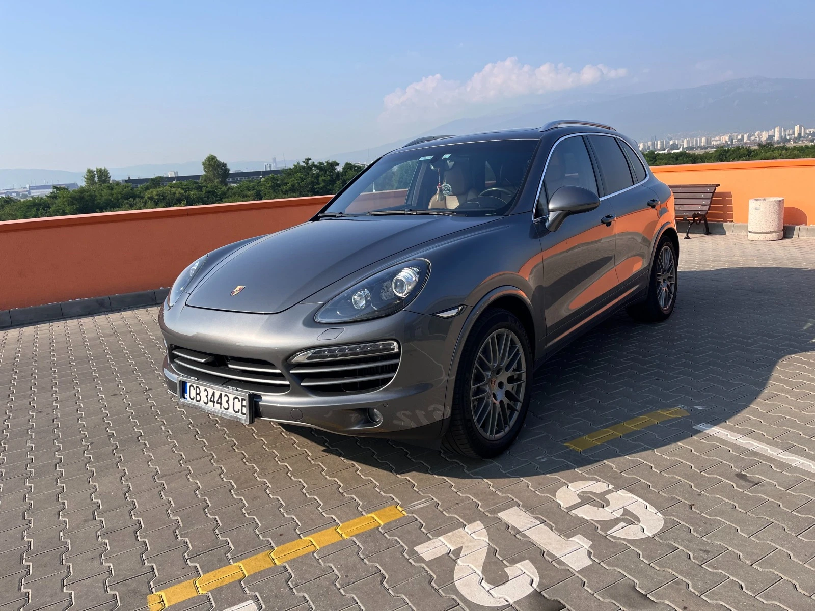 Porsche Cayenne 4.2  - [1] 