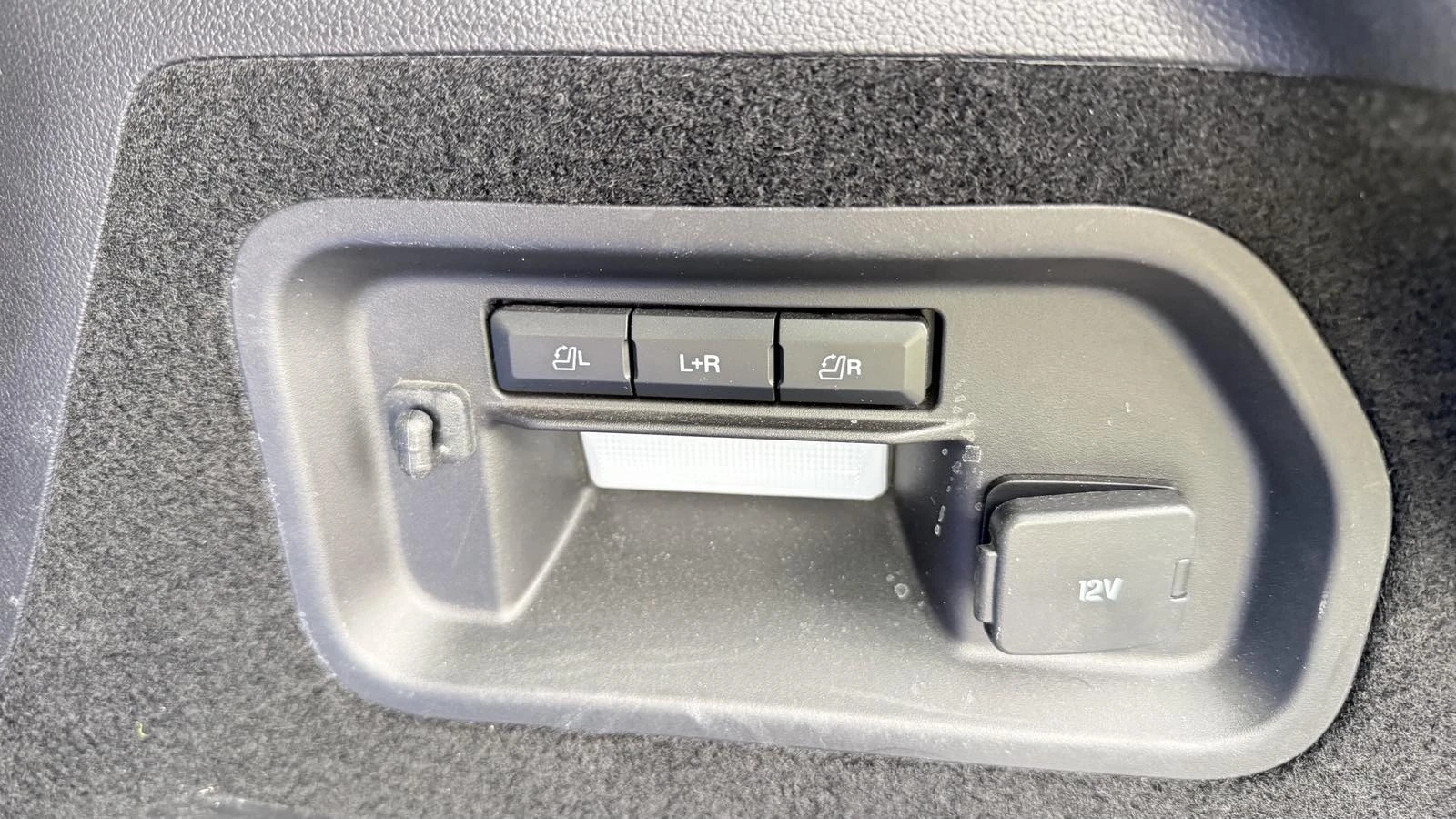 Ford Explorer PLATINUM 3.0 PHEV EcoBoost V6 457�.�. | Mobile.bg � ����������� 12