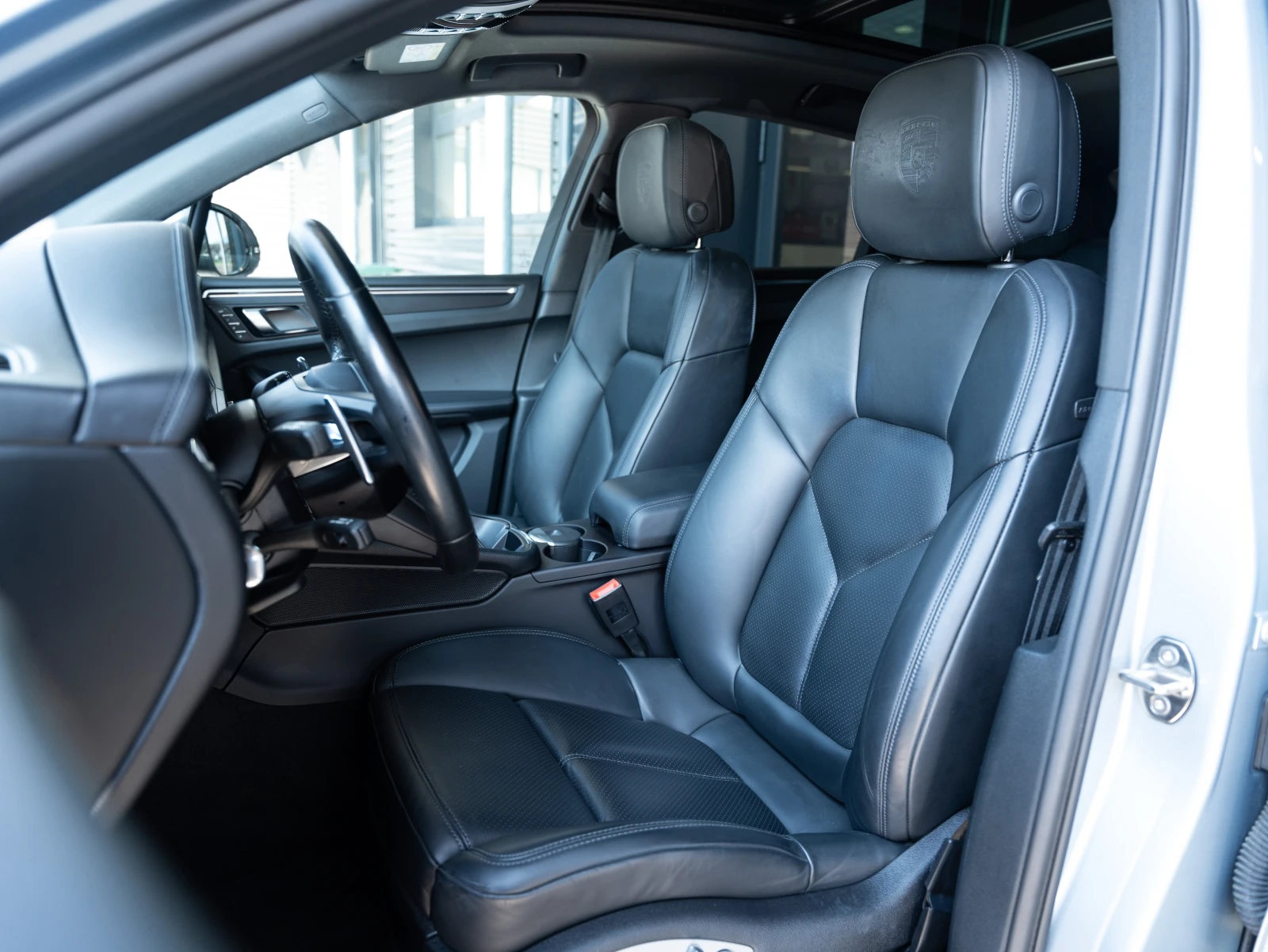 Porsche Macan T - изображение 7