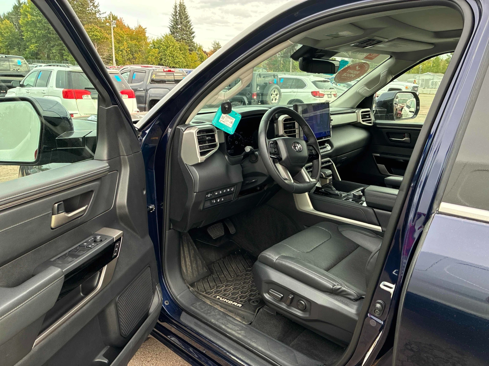 Toyota Tundra * Limited hybrid* CARFAX * БЕЗ ПЪРВОНАЧАЛНА ВНОСКА - изображение 7