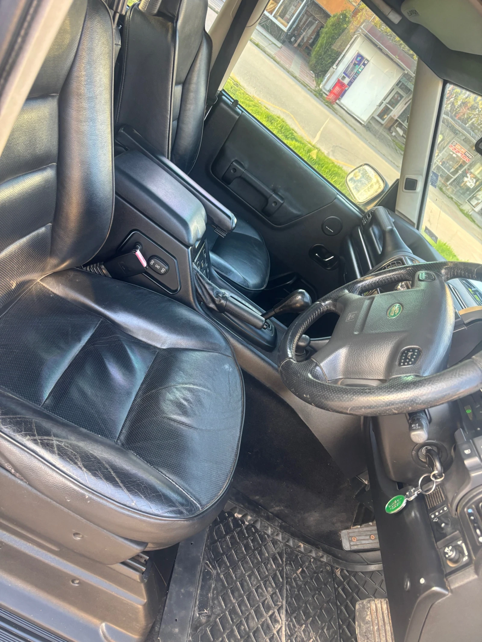 Land Rover Discovery 2.5, снимка 7 - Автомобили и джипове - 54346710