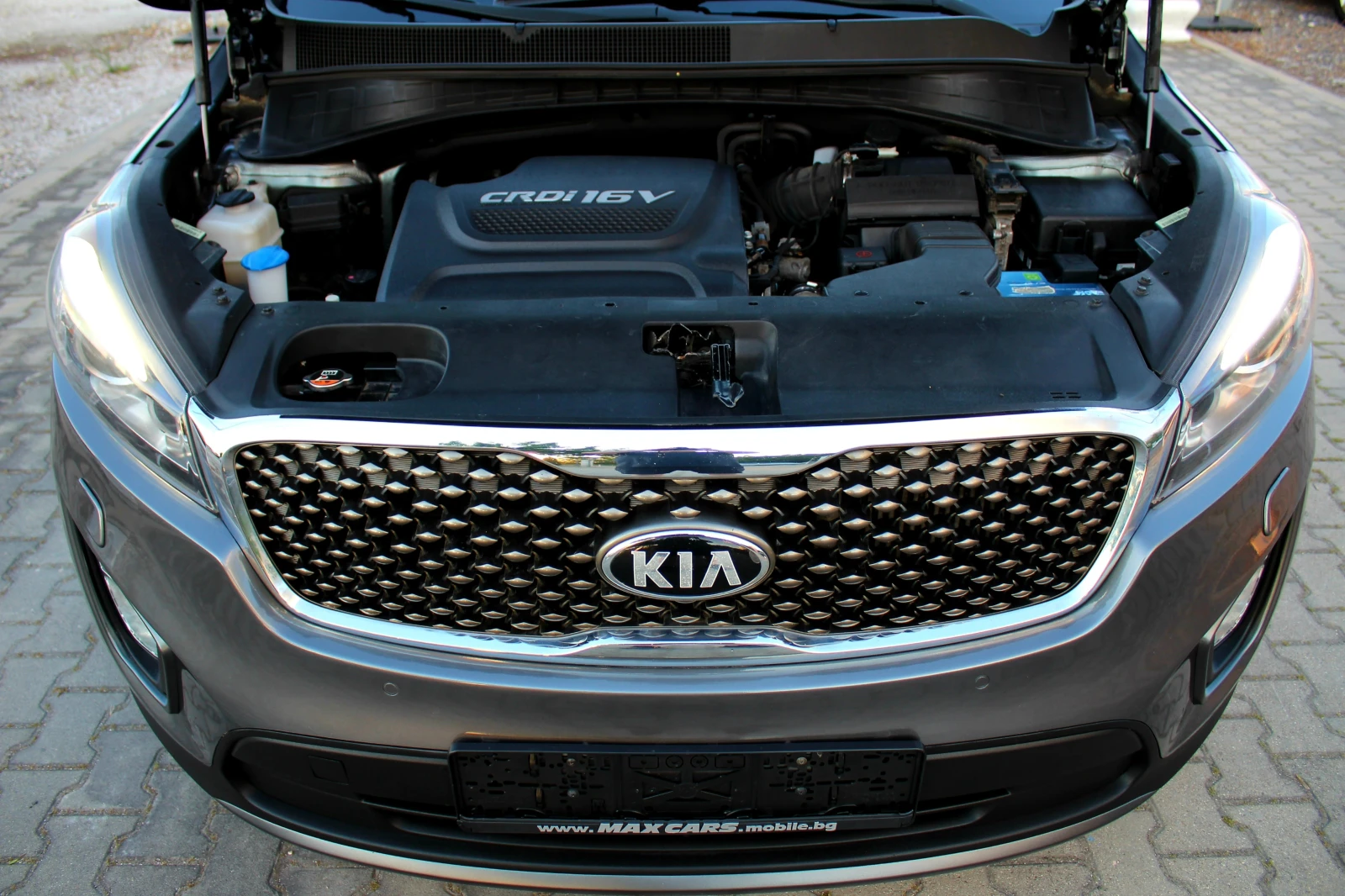 Kia Sorento 2.2CRDi 7 МЕСТА/СОБСТВЕН ЛИЗИНГ, снимка 7 - Автомобили и джипове - 54704888