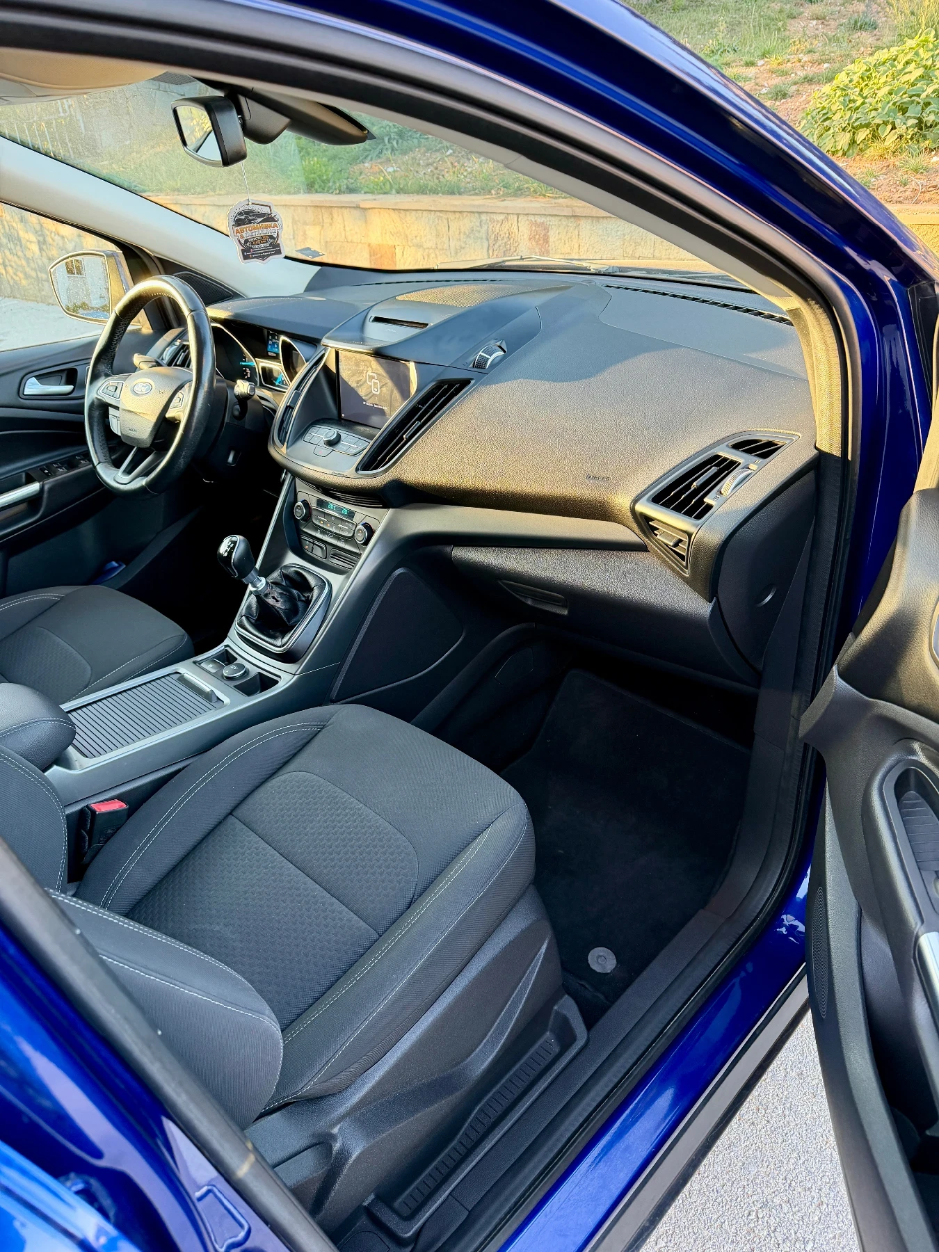 Ford Kuga 2.0TDCI, 150к.с., снимка 8 - Автомобили и джипове - 56011113