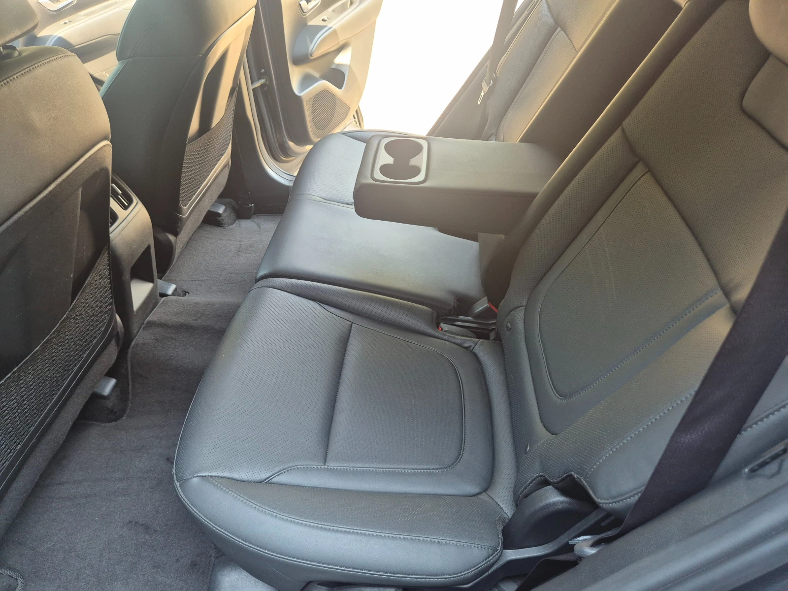 Hyundai Tucson ПАНОРАМА 1.6cm3 Турбо - Наличен в БГ, снимка 6 - Автомобили и джипове - 56021763