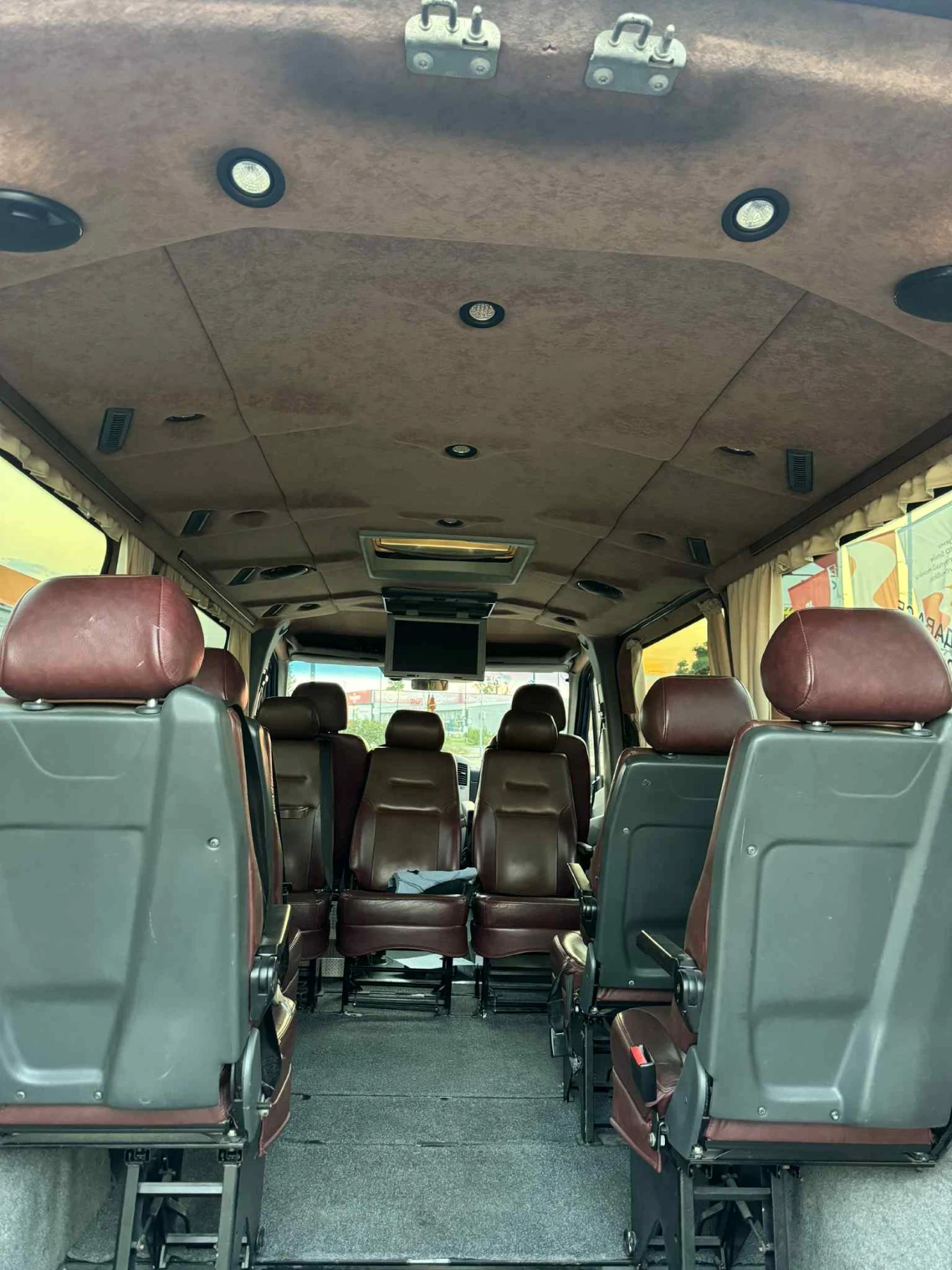 Mercedes-Benz Sprinter 318  - изображение 4