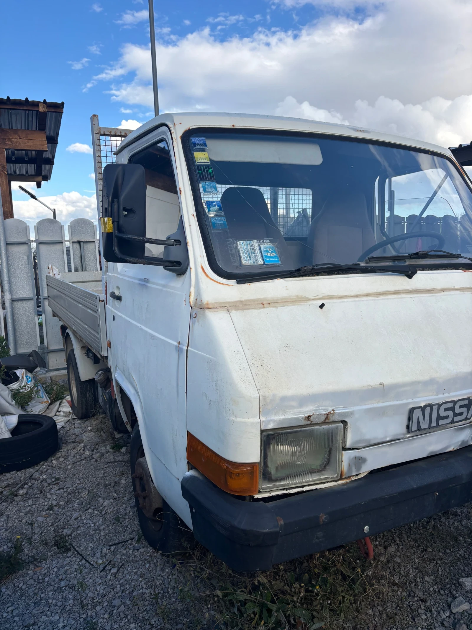 Nissan Trade 2.8 - изображение 6