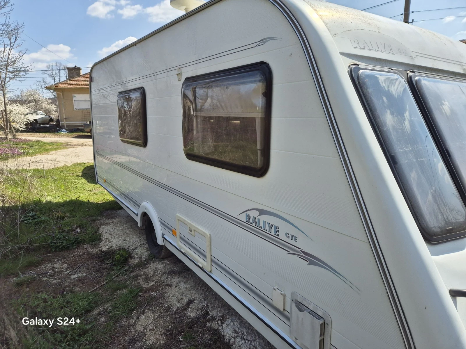 Каравана Compas Ralye, снимка 5 - Каравани и кемпери - 53976397