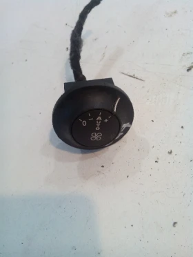          807